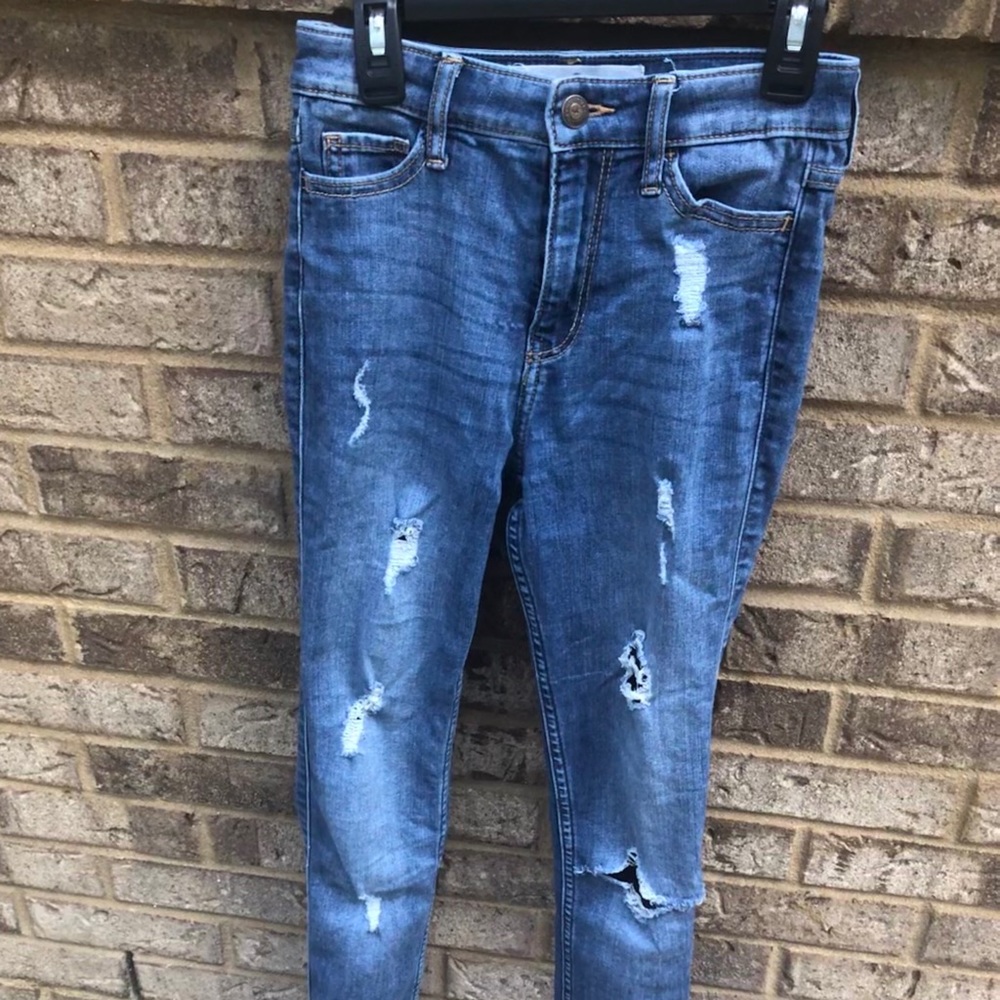 Hollister Jeans🌊